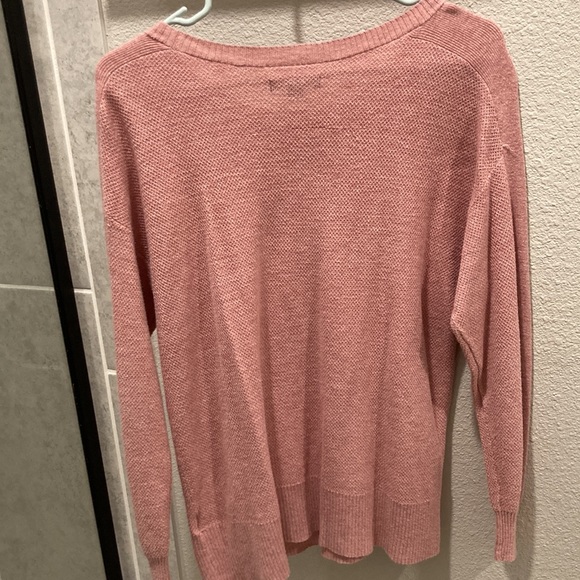 American Eagle Sweater - Picture 4 of 4
